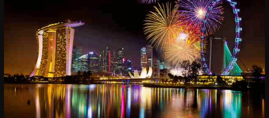 New Years Eve Fireworks in Singapore 2017